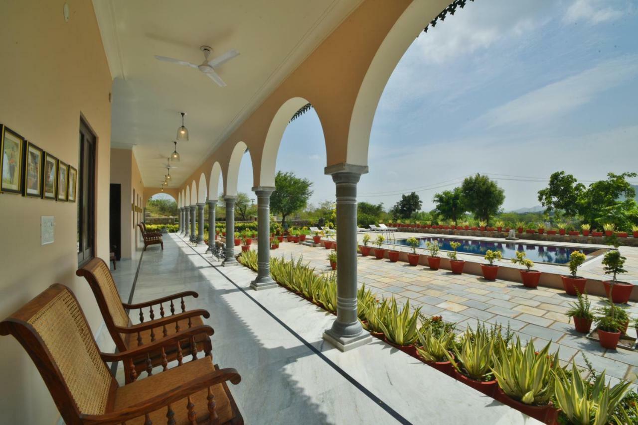 Premkunj Hotel Udaipur Exterior photo