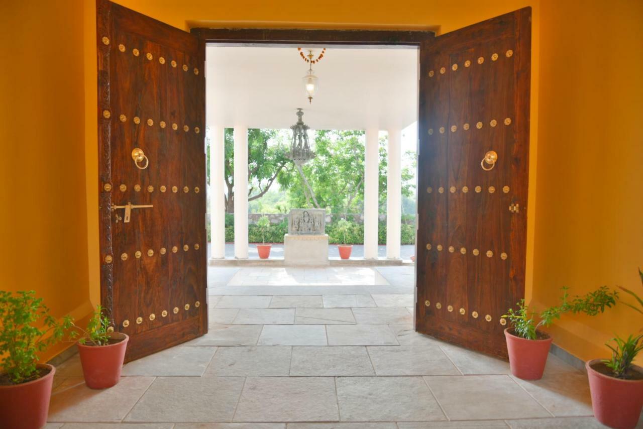 Premkunj Hotel Udaipur Exterior photo